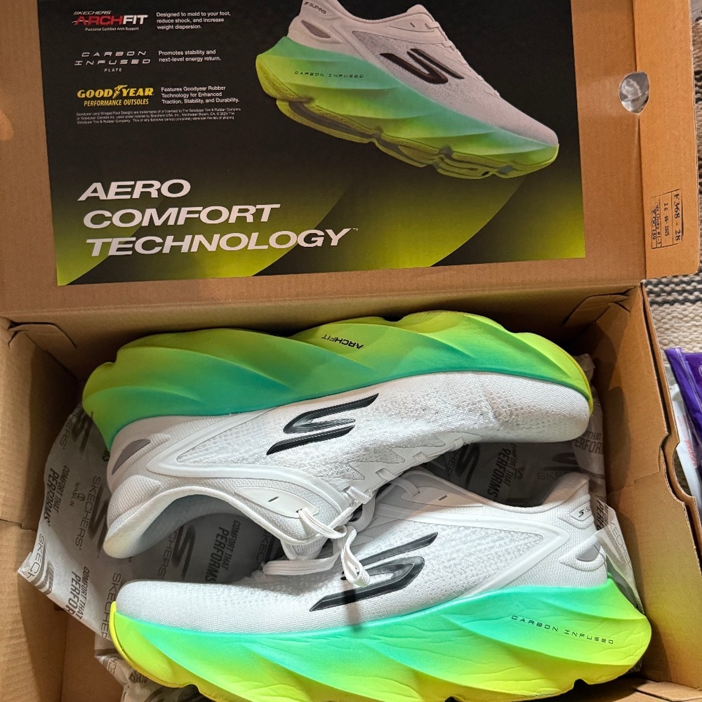 Men’s running shoes